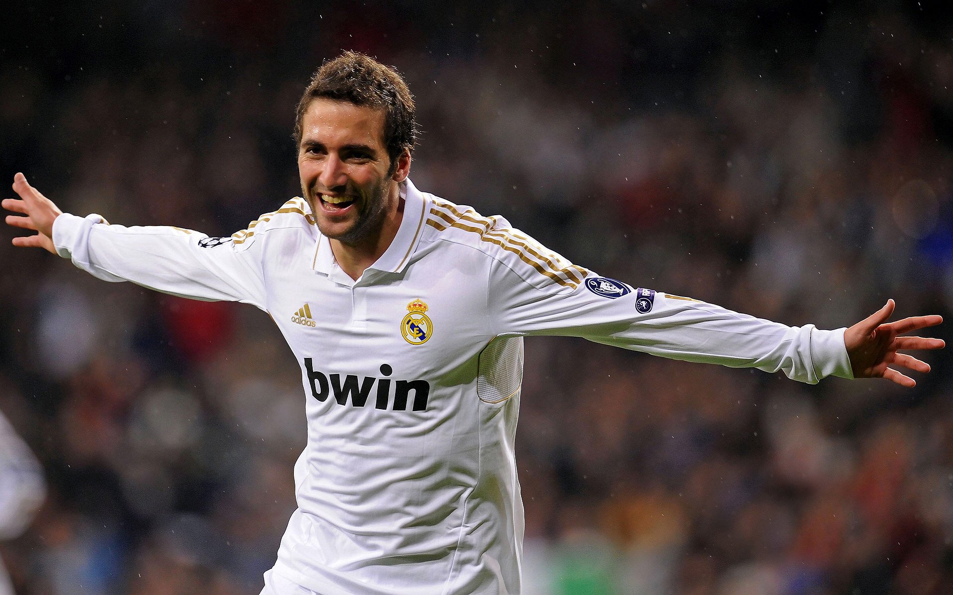 米兰体育联赛-逆境中的“勇士心”：坚韧球员的奋斗故事，勇士例子